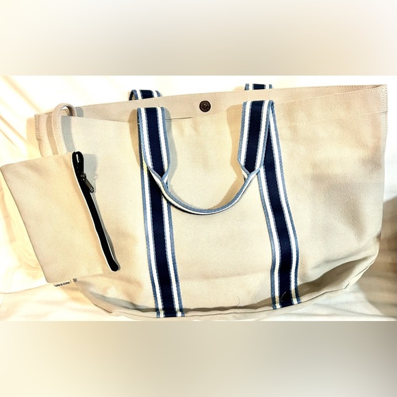 NEW…LIFE IS GOOD brand 4 PIECE SET. Shirt, Hat, Tote and small bag - Picture 7 of 13